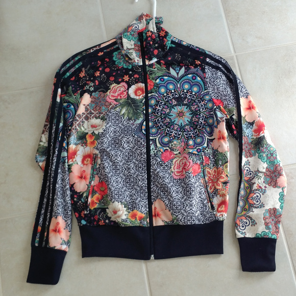 adidas jardim agharta track jacket